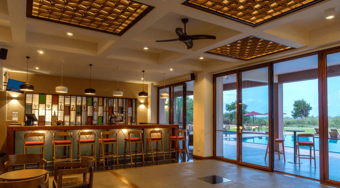 Sooriya Bar & Lounge area