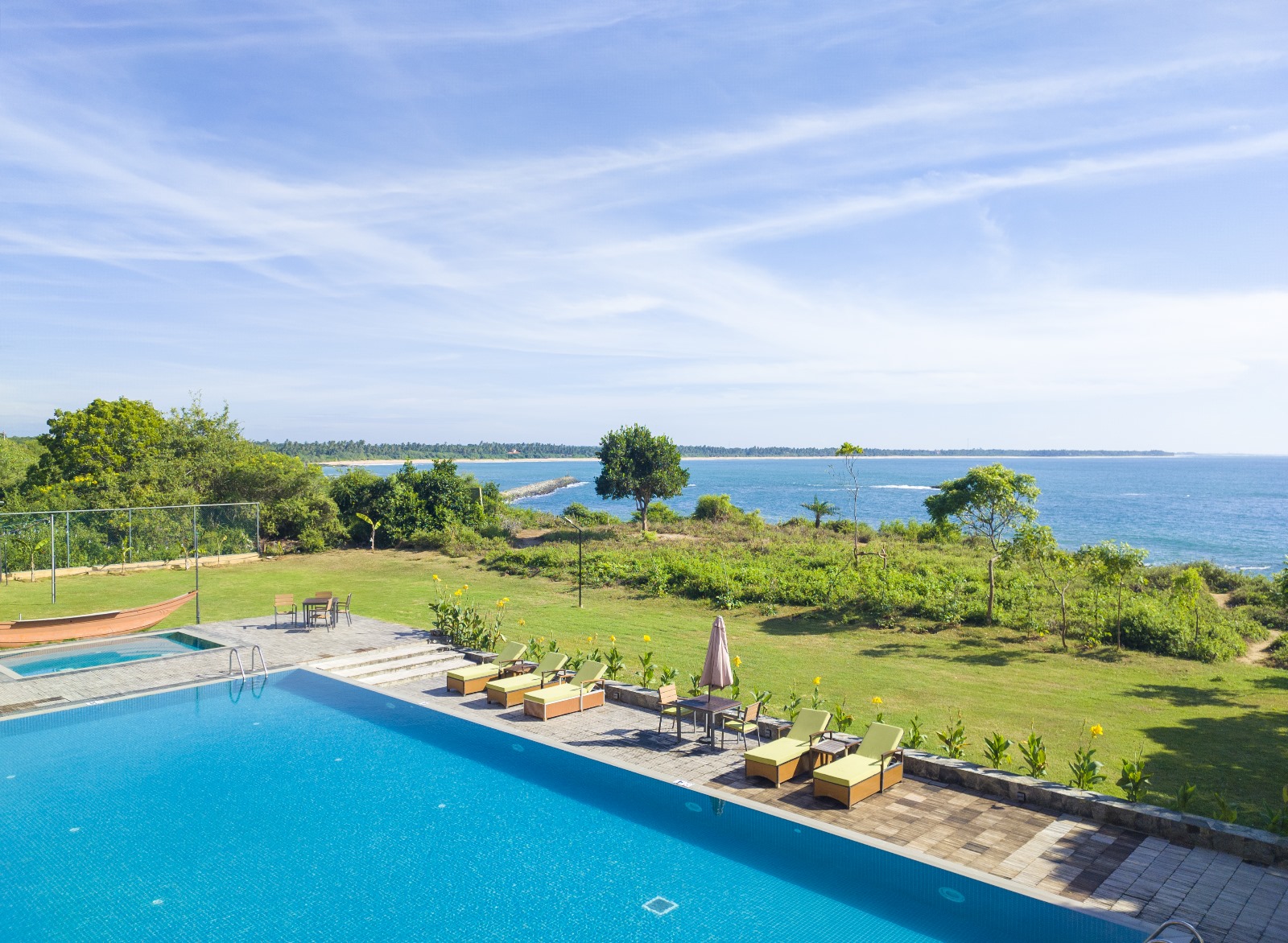 Outlook of the seaview from balcony
